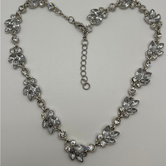 An Icy Costume Necklace - Picture 6 of 6